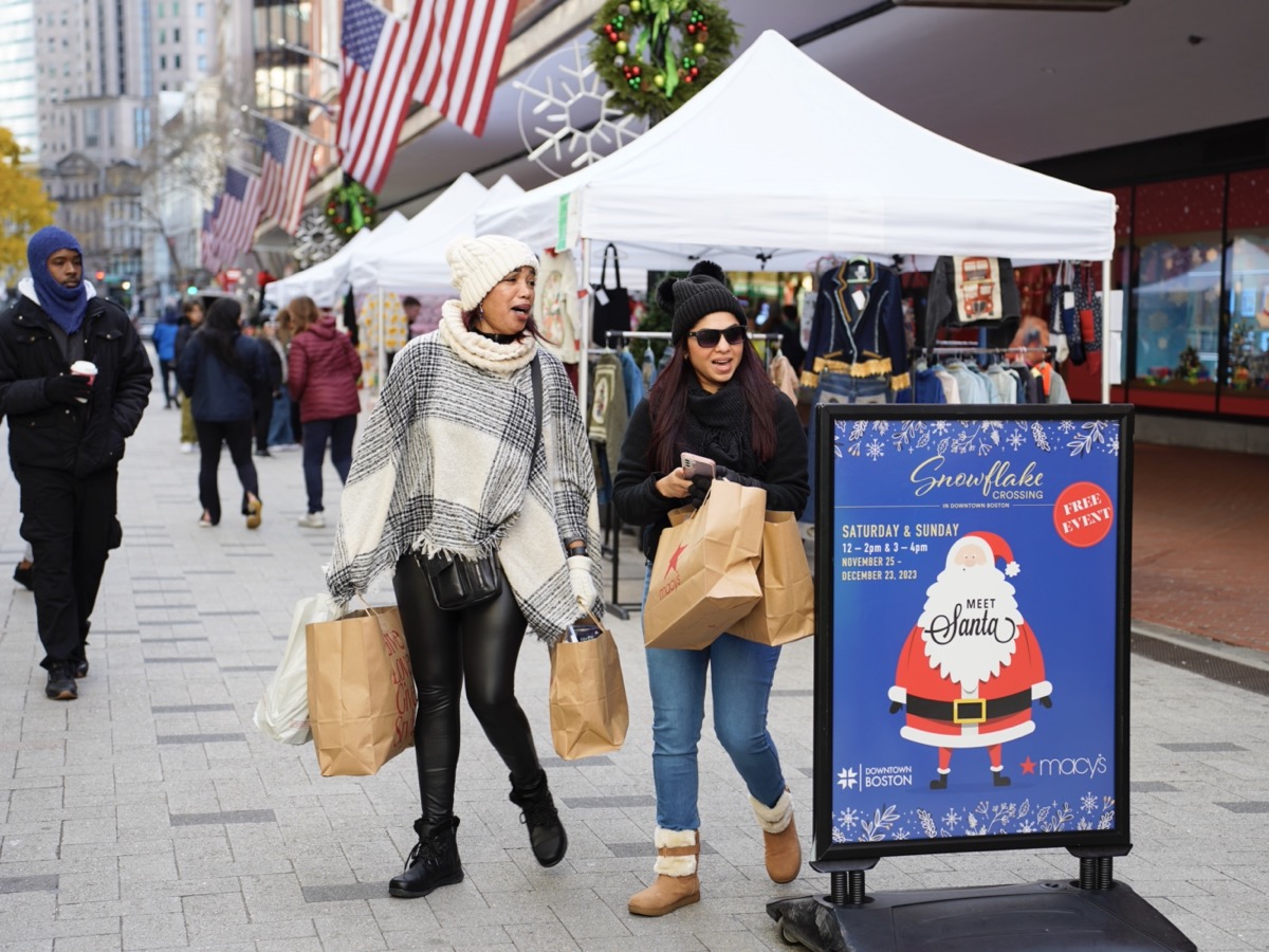 Holiday Season photo 3